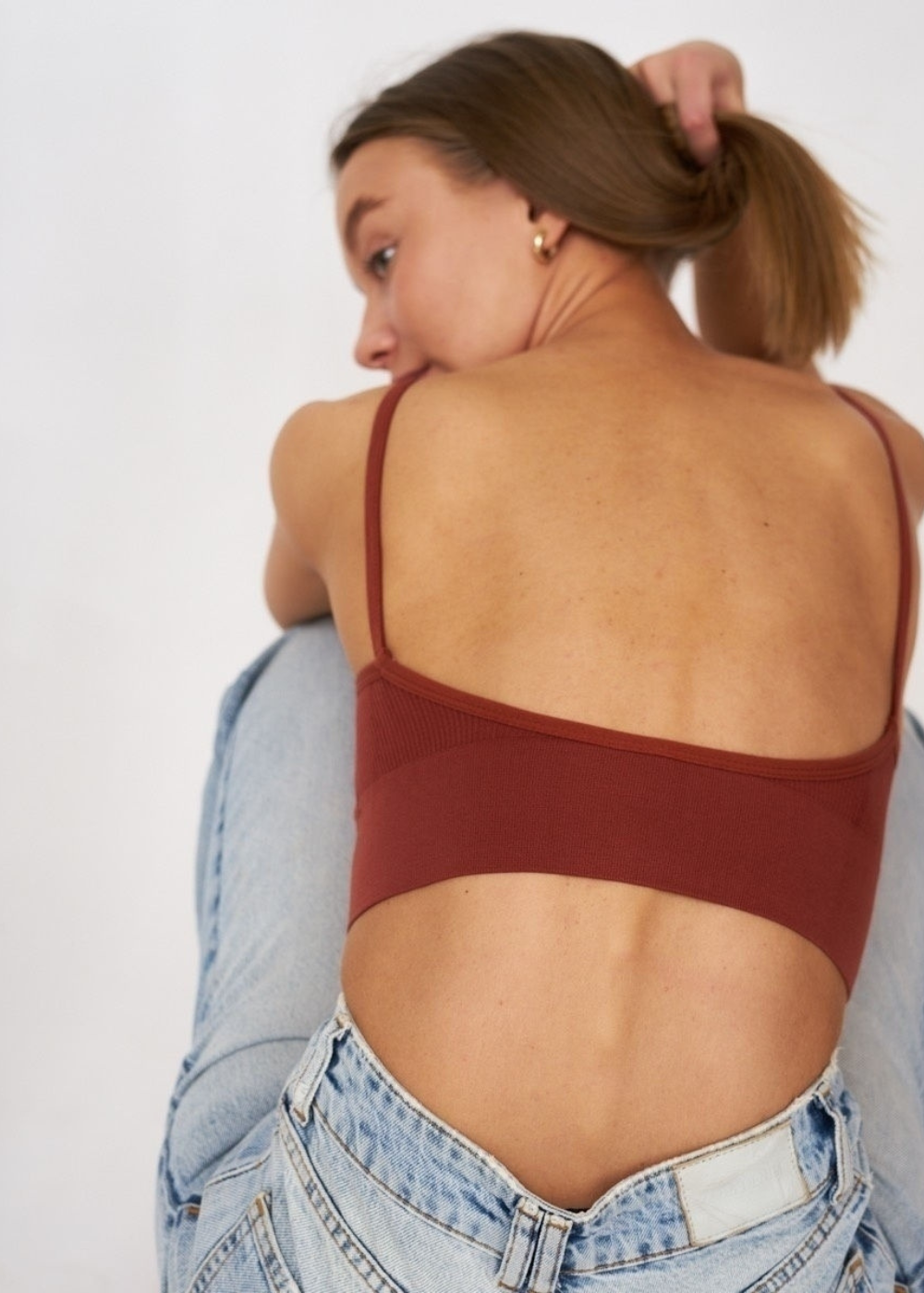 Isilde — Brassière côtelée minimaliste
