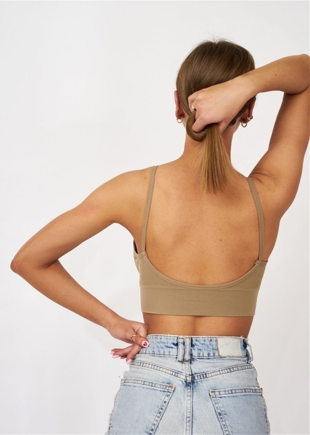 Isilde — Brassière côtelée minimaliste