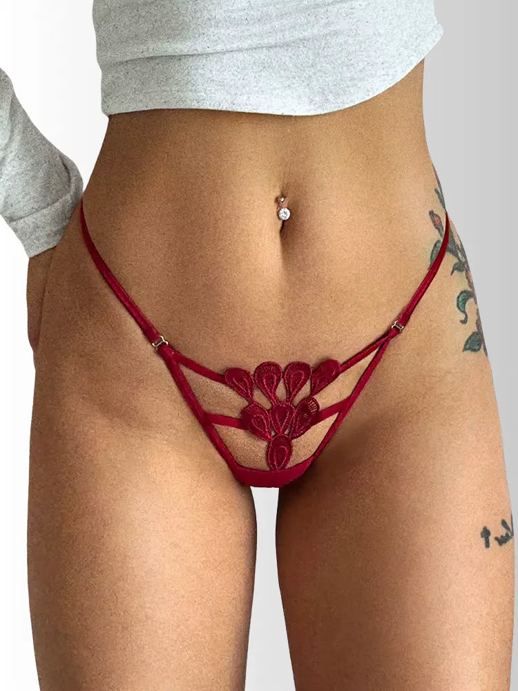 Romy — String dentelle graphique