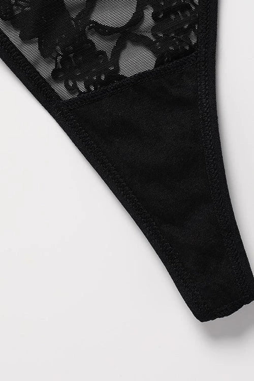 Elora — String dentelle & dos entrelacé