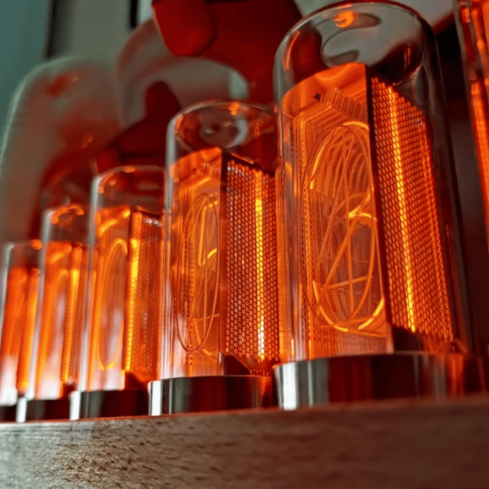 CHRONOS - Horloge Nixie moderne