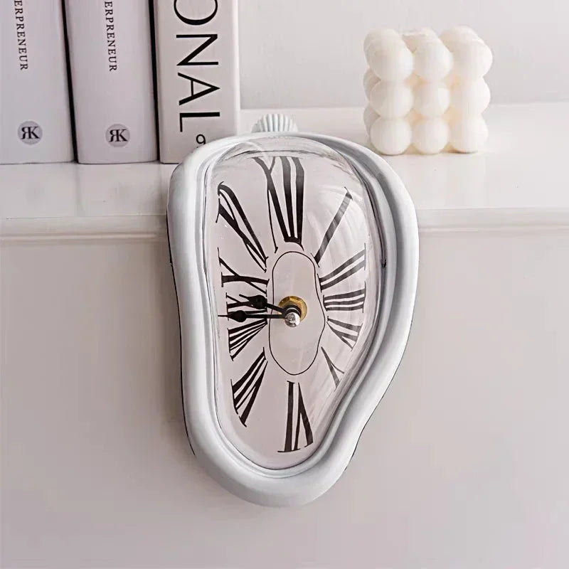 MELT - Horloge murale surrealiste