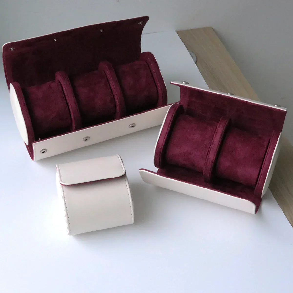 Organisateur de Montres en Cuir Vintage avec 3 Compartiments | Rangement Élégant pour Voyager et Protéger vos Montres