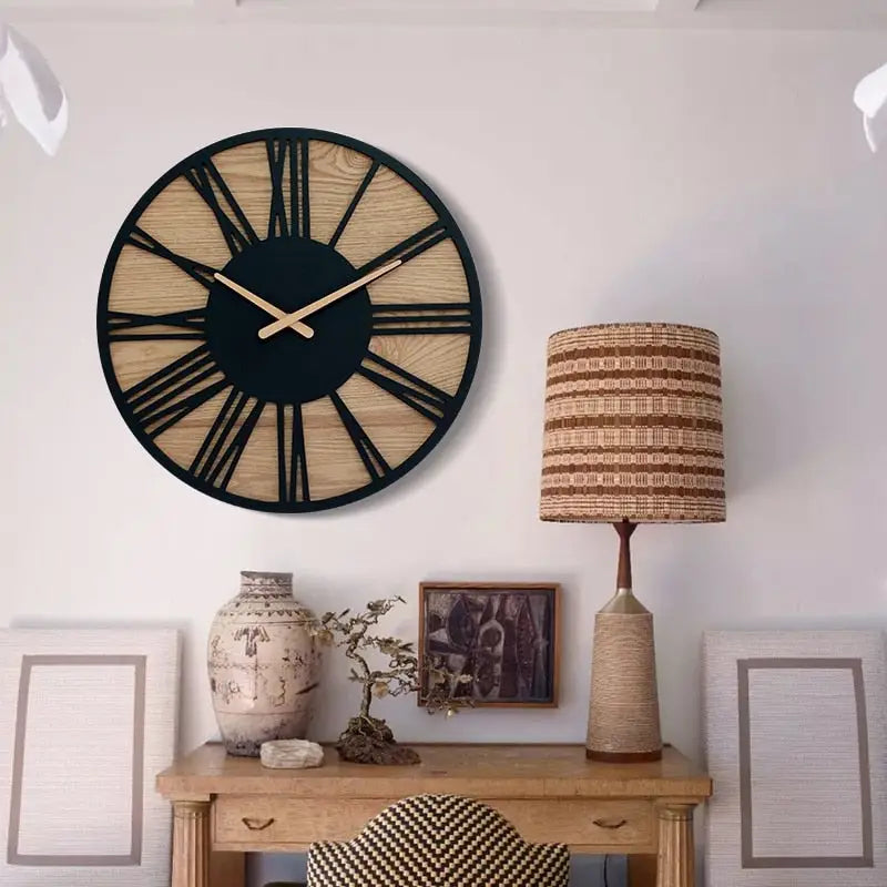 Horloge Murale Bois & Chiffres Romains Noirs