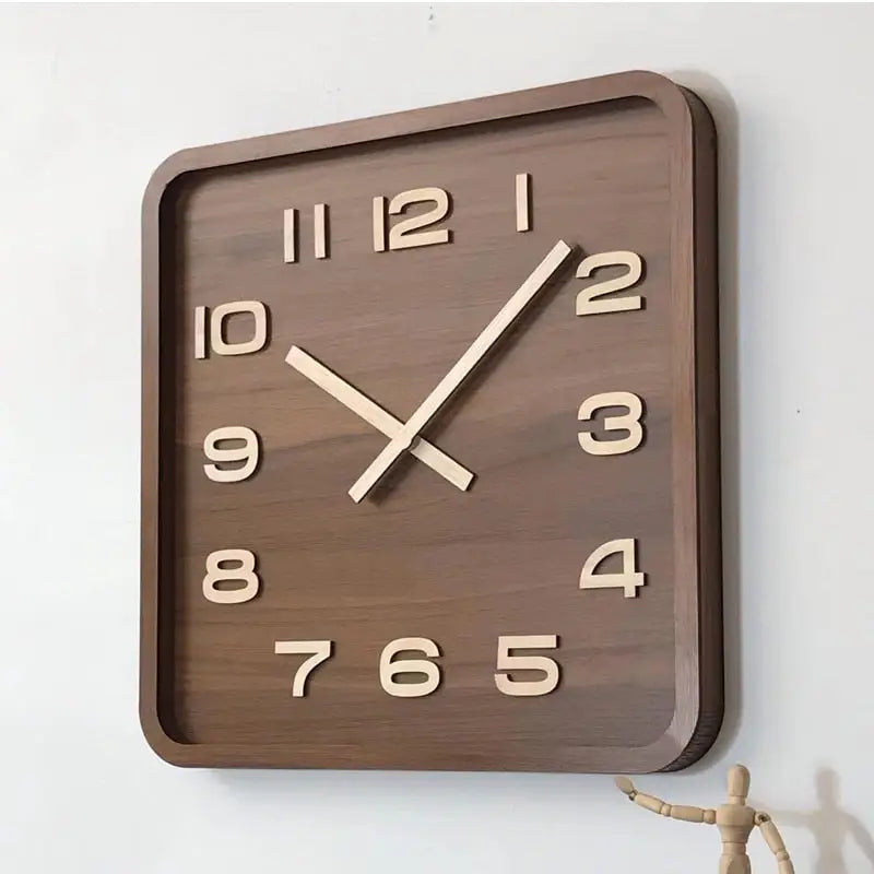 Horloge Murale Carrée en Bois