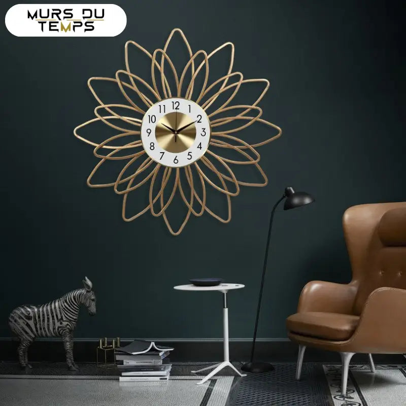 Horloge Murale Fleur Dorée Design