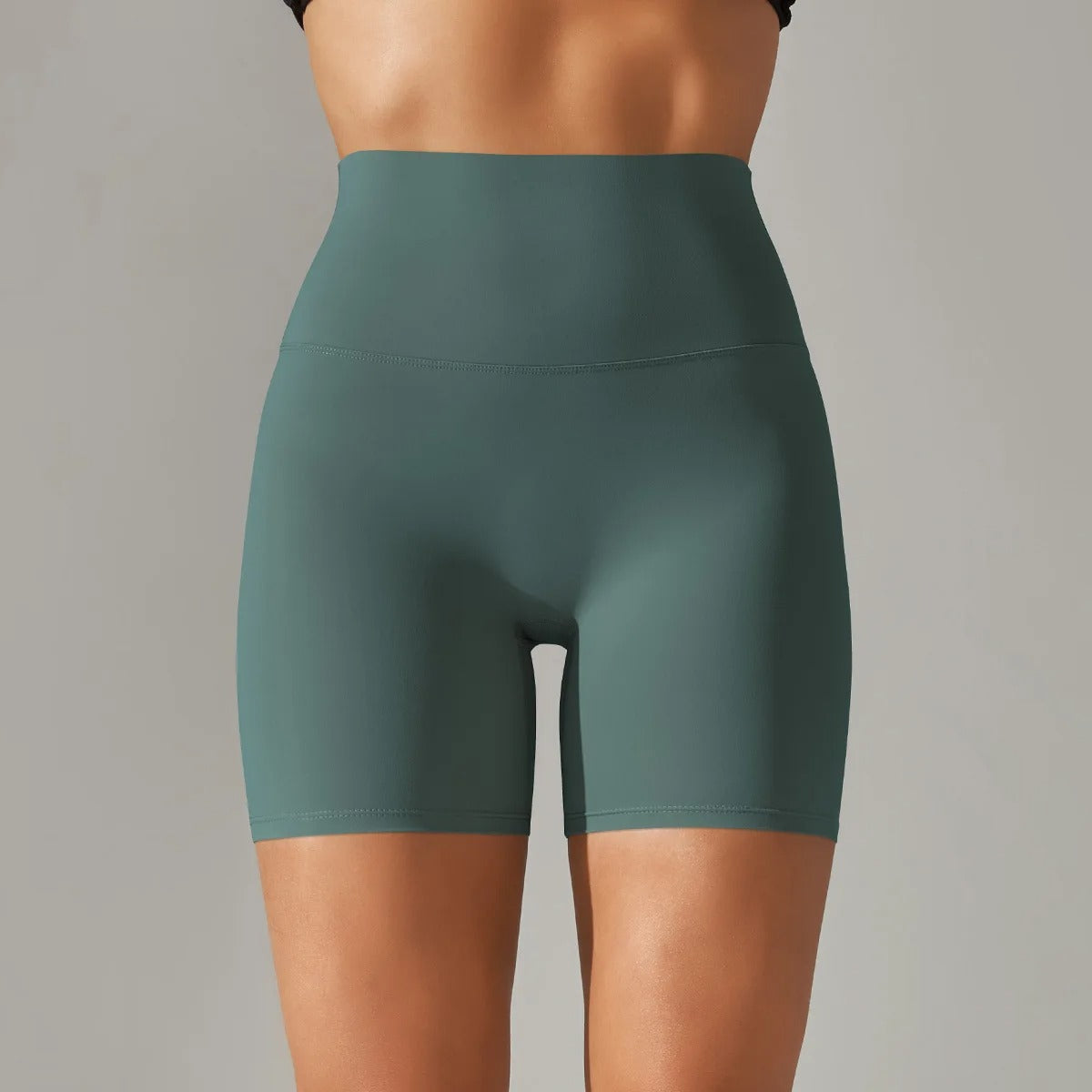 Zélie — Short sculptant invisible